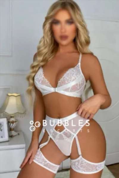 Charlene, 19 ans, Bourg-la-Reine