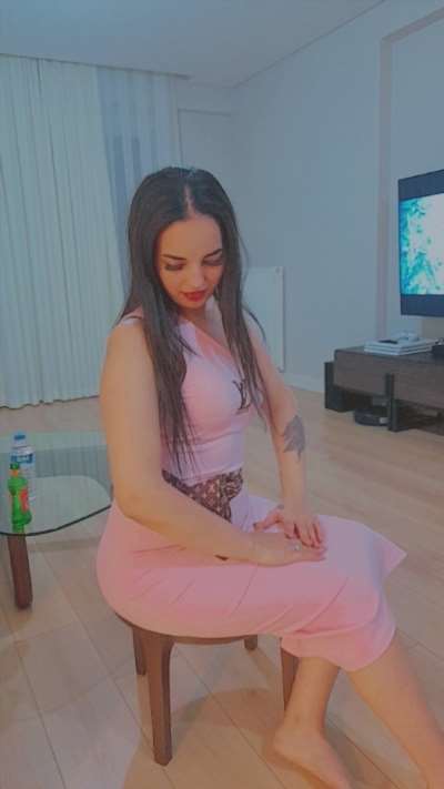 Elli, 24 ans, Saint-Denis-en-Val