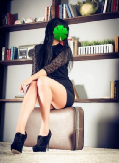 Iliana, 24 ans, Souleuvre en Bocage