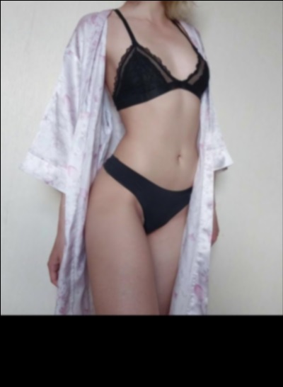 Leona, 21 ans, Cloyes-les-Trois-Rivieres