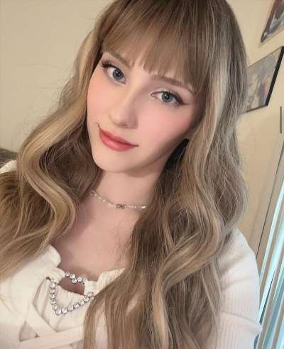 Miriam, 18 ans, Obernai