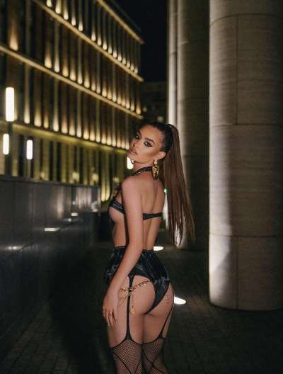 Stella, 27 ans, Dinard
